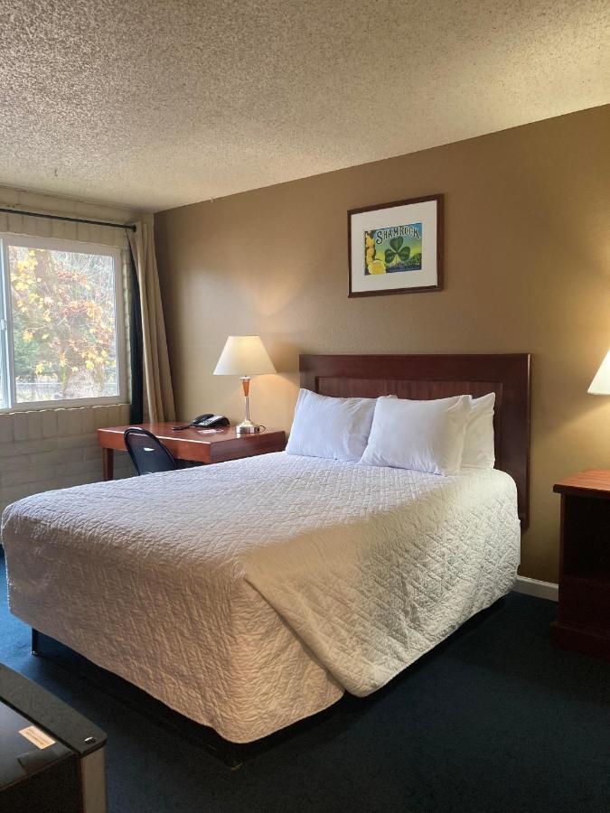 Travelodge By Wyndham Canyonville Exteriér fotografie